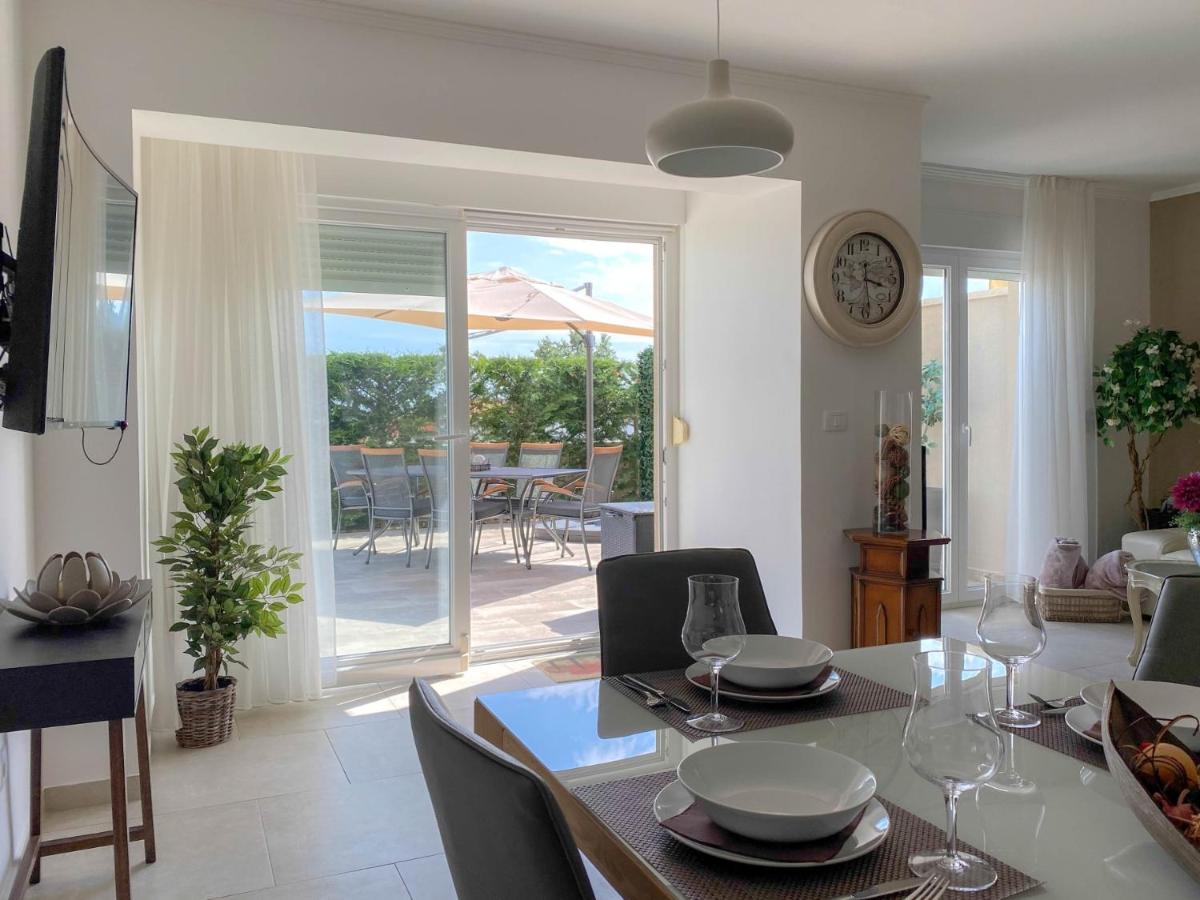 Casa Hana Buzinija Bagian luar foto